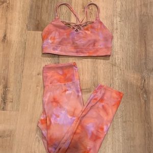 Joy Lab matching Set: Medium Bra and Small Leggings